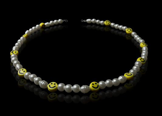 Gioia Smiley Necklace